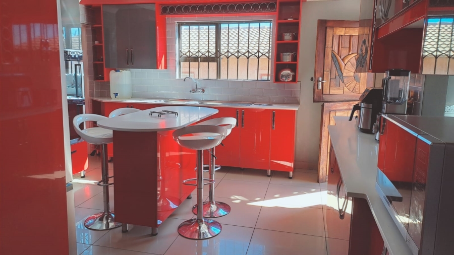 3 Bedroom Property for Sale in Ikageng North West